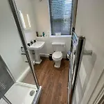 6 Church Street, - Perfect Deployment Location For Coast To Coast Cyclists & Hikers Проживание в семье