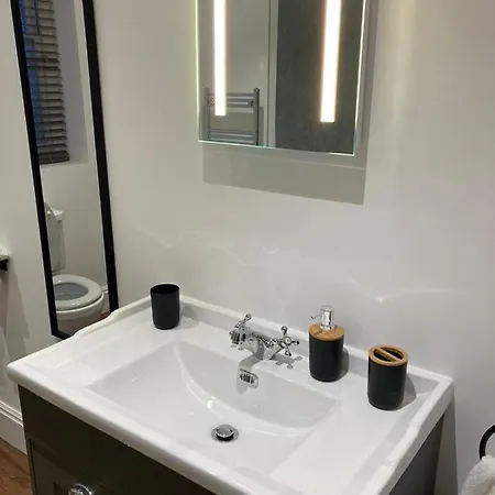 Séjour chez l'habitant 6 Church Street, - Perfect Deployment Location For Coast To Coast Cyclists & Hikers