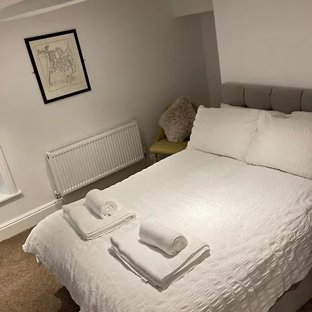 6 Church Street, - Perfect Deployment Location For Coast To Coast Cyclists & Hikers Pansiyon *